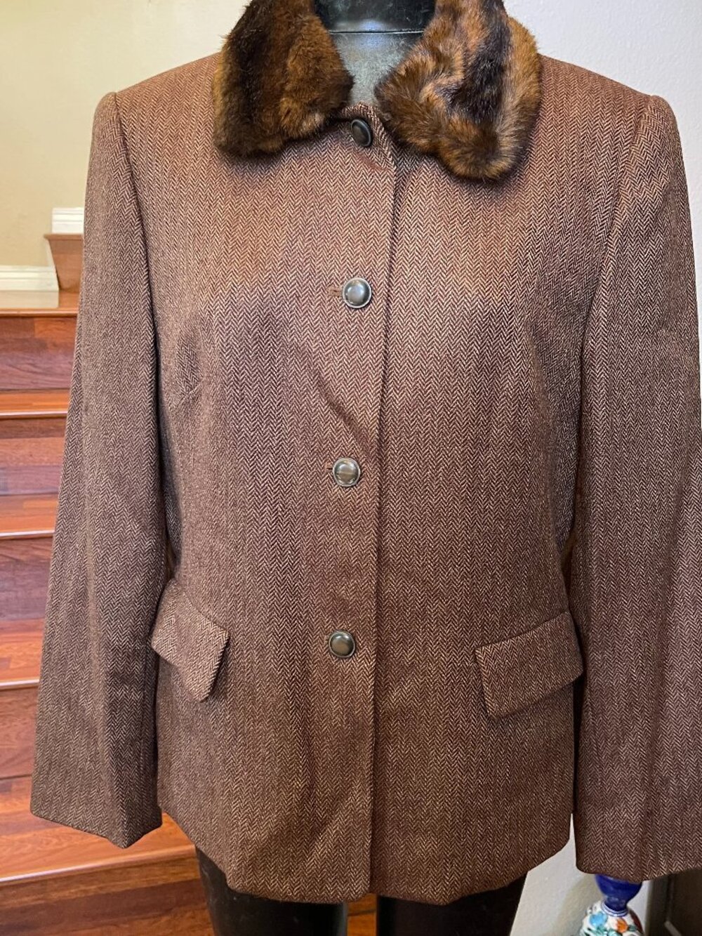 Talbots Brown Herringbone Wool Blazer Jacket Faux Fur Collar Front Buttons Sz 14